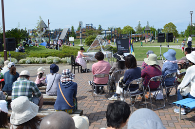 遠州浜海浜公園での開催の様子