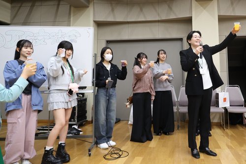 交流会①乾杯.JPG