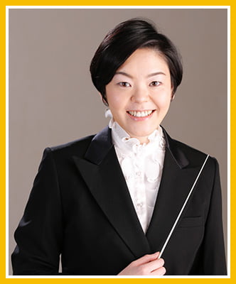 常任指揮者 鈴木 恵里奈