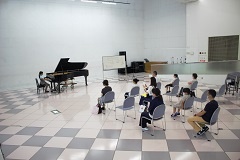 ♫クリエイティブガラ♫　えみこ音楽教室