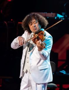 葉加瀬太郎 コンサートツアー2023 ～THE SHOW TIME～